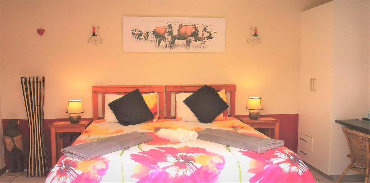 Hoylake Inn Ист-Лондон Экстерьер фото