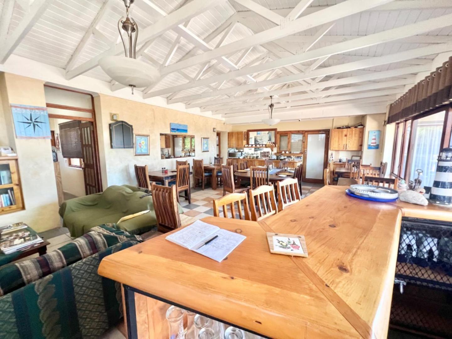 Hoylake Inn Ист-Лондон Экстерьер фото