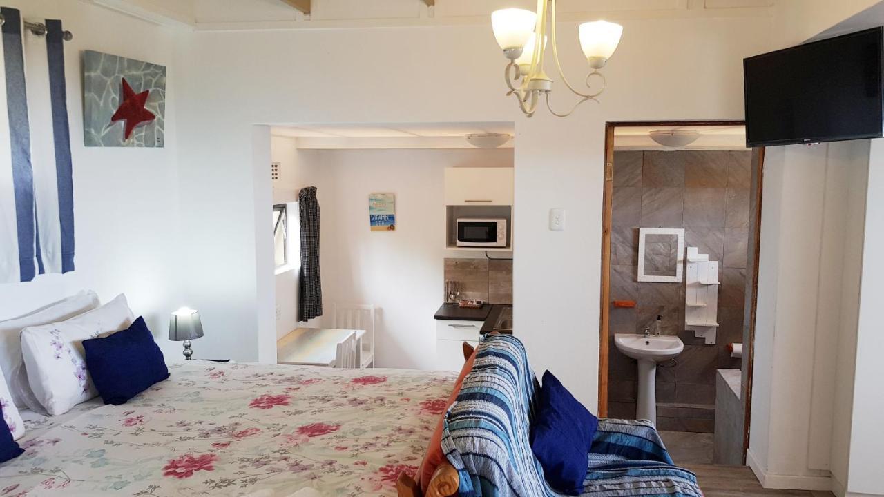 Hoylake Inn Ист-Лондон Экстерьер фото