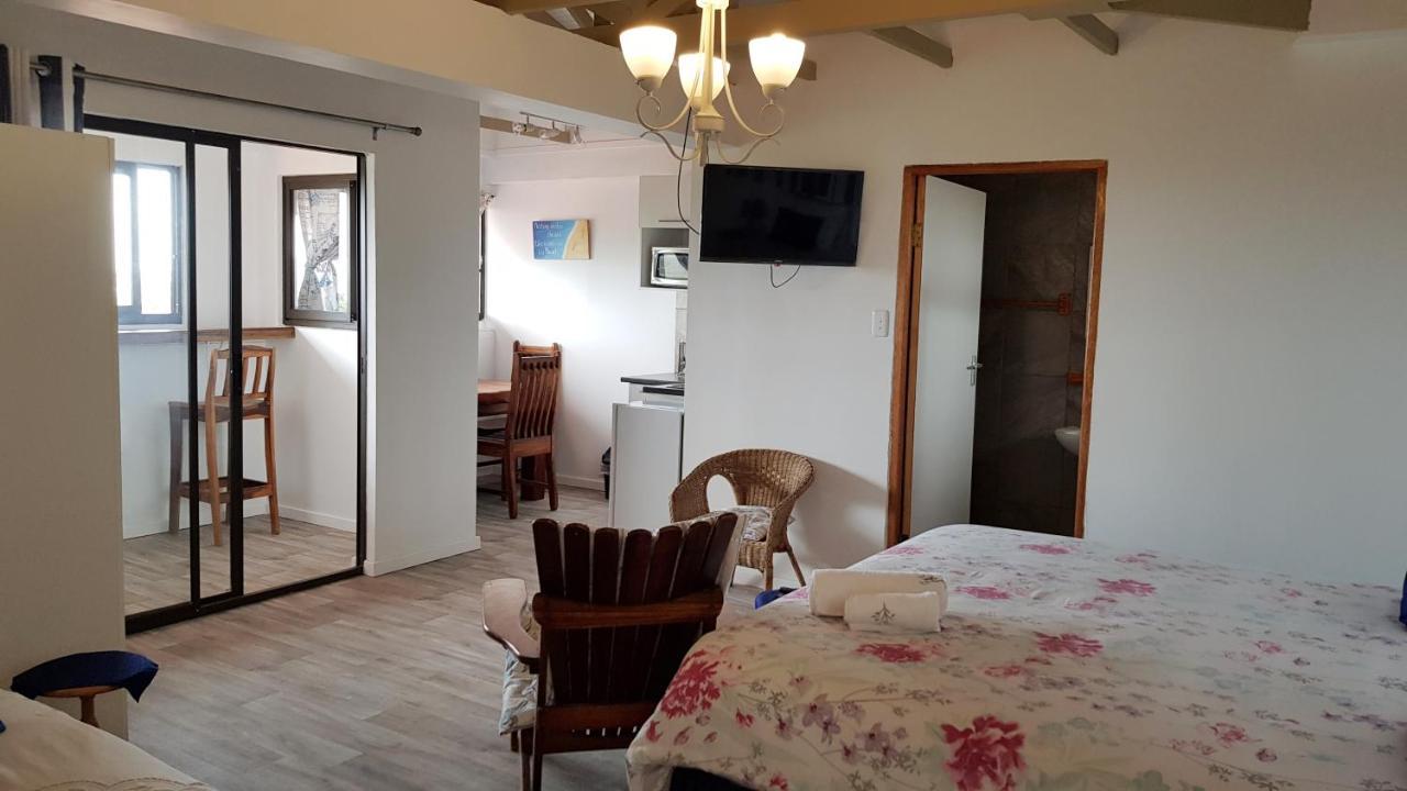 Hoylake Inn Ист-Лондон Экстерьер фото